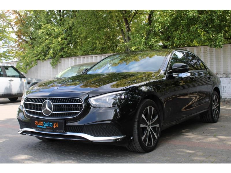 Mercedes E CLASS 2020 prod. / 2020 1rej. E 300 de 4MATIC! Bezwypadkowy! Kupiony w polskim salonie! I rej 12/20! VAT 23%!